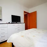 House Nena 度假居