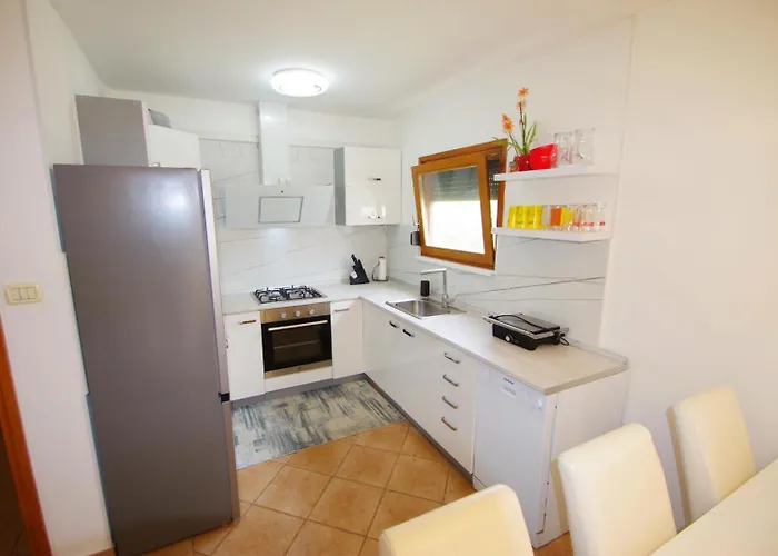 House Nena 度假居 普拉