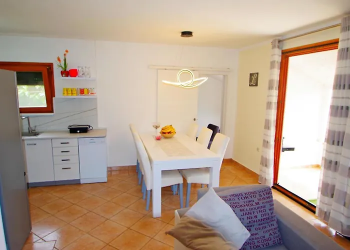 House Nena Pula